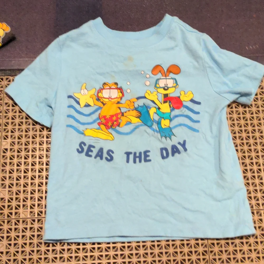 Set of 2 Toddler Garfield Odie T Shirts - Picture 5 of 9